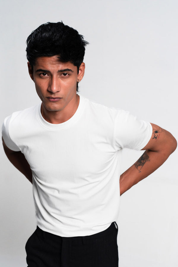 White basic T-Shirt